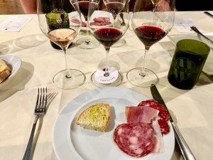 Our wine and meat pairing at Villa Li Corti in Italy